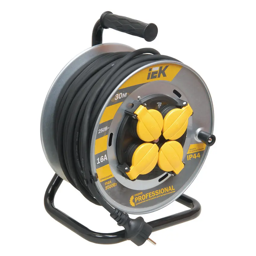 Катушка УК30 с термозащитой на 4 места 2P+PE/30м КГ 3х1,5мм2 IP44 PROFESSIONAL IEK